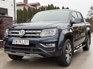 Niebieski Używany 2020 VW Amarok Aventura Pickup | 139 999 zł - Obraz 1/4