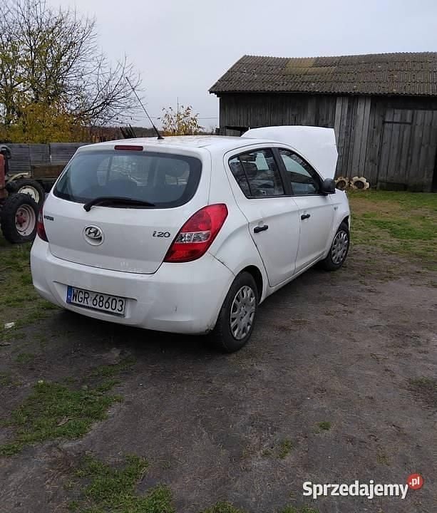 Biały Używany 2011 Hyundai i20 Hatchback | 7500 zł (Super Cena) - Obraz 1/4