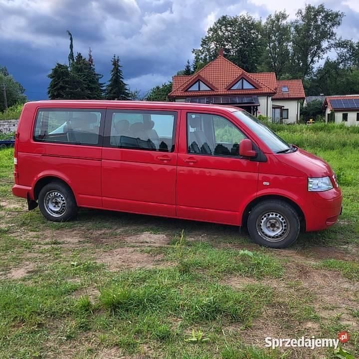 Używany VW Caravelle 2008 Czerwony Minivan