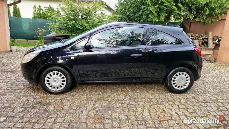 Czarny Używany 2009 Opel Corsa Hatchback | 8990 zł (Uczciwa cena) - Obraz 1/4
