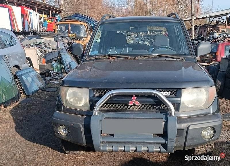 Czarny Używany 2005 Mitsubishi Pajero SUV | 1499 zł - Obraz 1/4