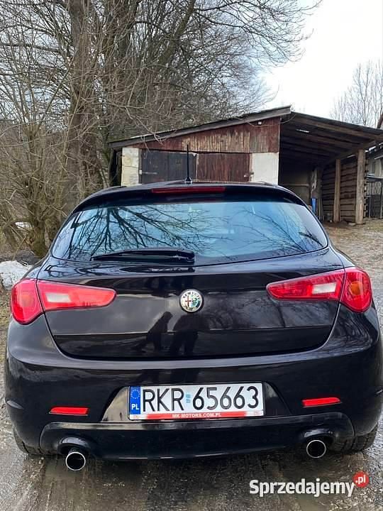 Używany Alfa Romeo Giulietta 2011 Czarny Hatchback