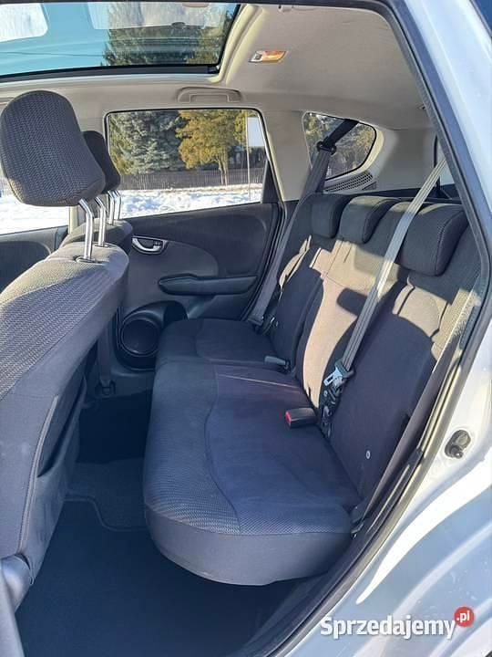 Używany Honda Jazz Hybrid 2014 Biały Hatchback