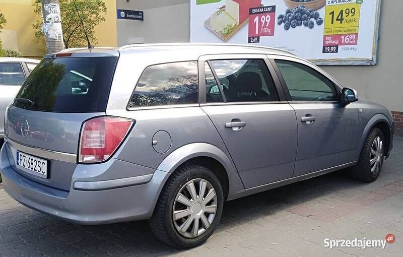 Używany 2011 Opel Astra Kombi | 15 500 zł (Dobra cena) - Obraz 1/3