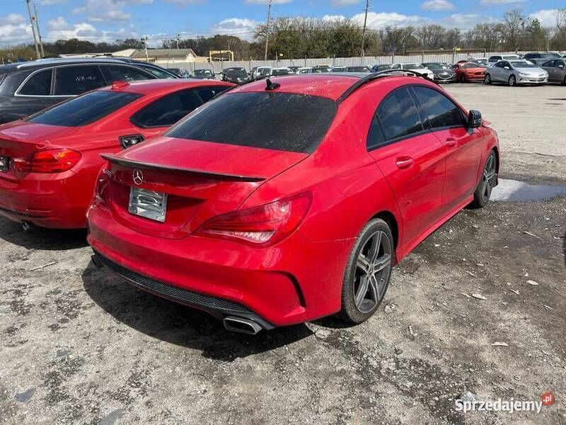 Czerwony Używany 2016 Mercedes CLA250 AMG Sedan/Limuzyna | 69 000 zł (Dobra cena) - Obraz 1/4