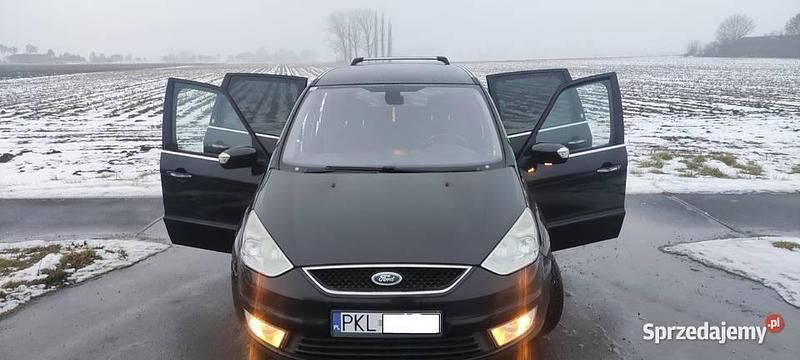 Używany Ford Galaxy 140 KM (102 kW) 2008 Czarny Minivan