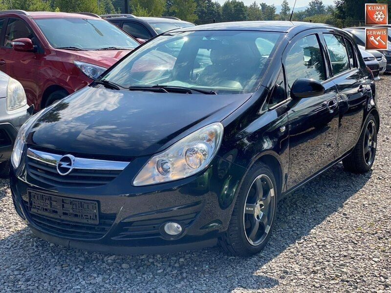 Czarny Używany 2010 Opel Corsa Hatchback | 16 900 zł (Uczciwa cena) - Obraz 1/4