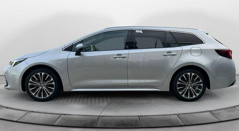 Nowe Toyota Corolla Style 140 KM (102 kW) 2025 Grafitowy (metalik) Kombi