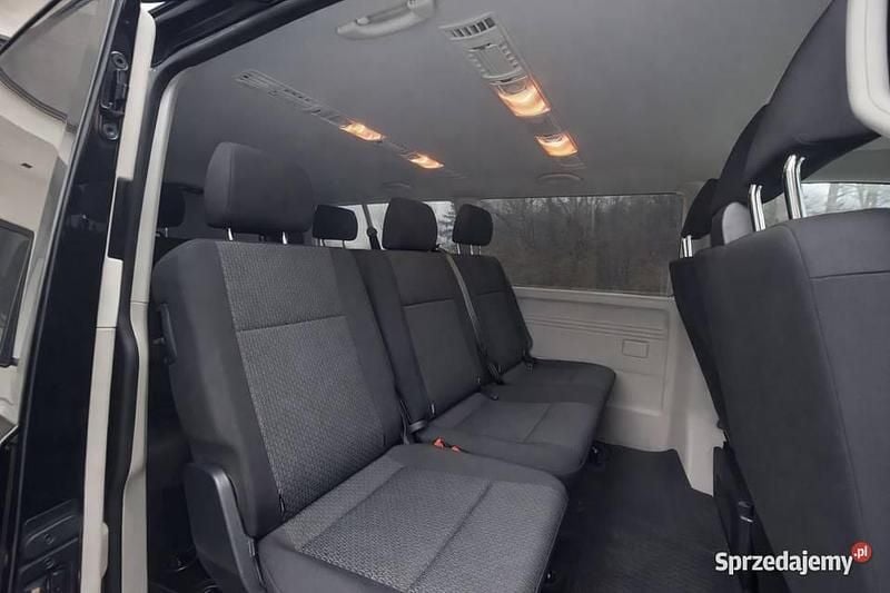 Używany 2016 VW Caravelle Minivan | 104 000 zł - Obraz 1/4