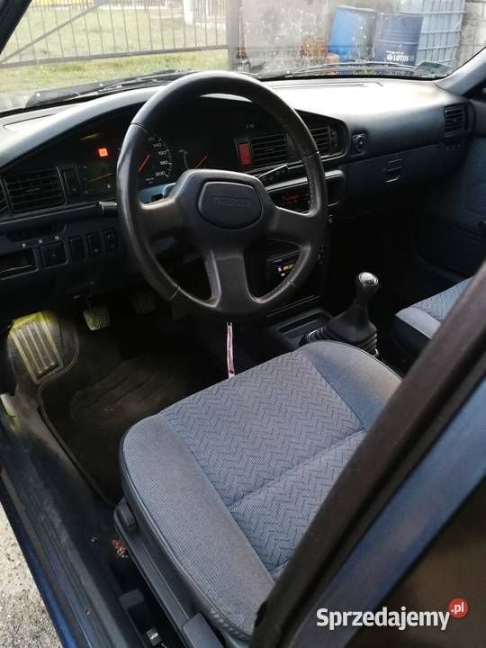 Używany Mazda 626 1989 Niebieski Sedan/Limuzyna