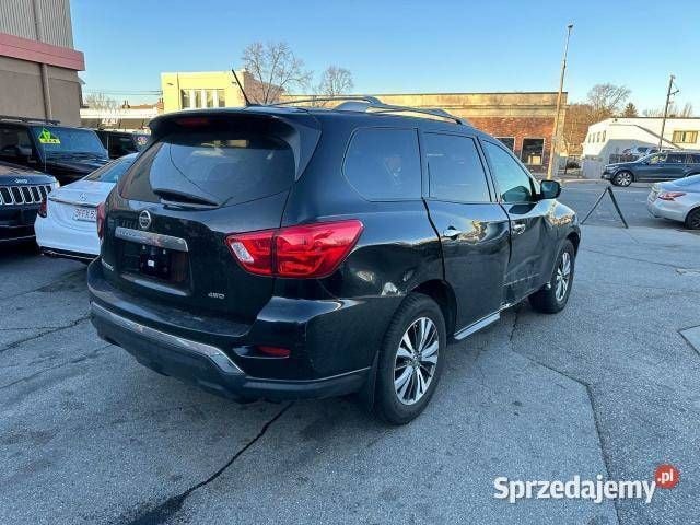 Używany Nissan Pathfinder 2018 SUV