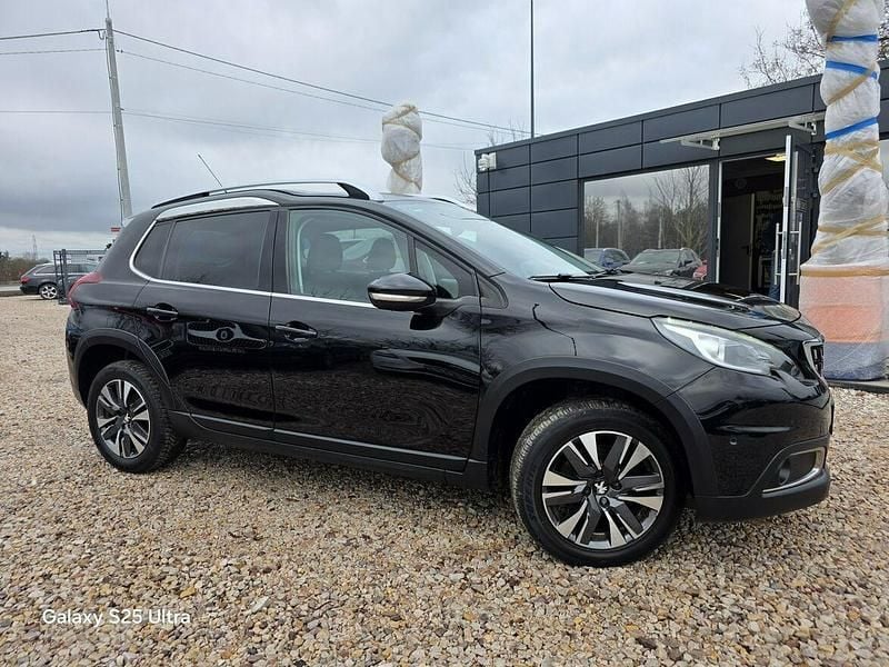 Używany Peugeot 2008 110 KM (80 kW) 2017 Czarny (metalik, perła) SUV