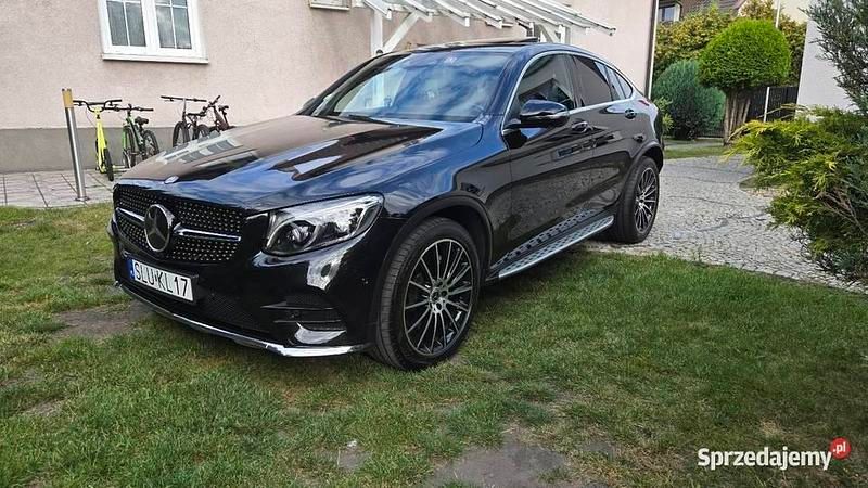 Używany Mercedes GLC350 AMG 258 KM (189 kW) 2017 Czarny Coupe