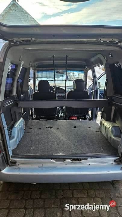 Używany Peugeot Partner 2000 Minivan