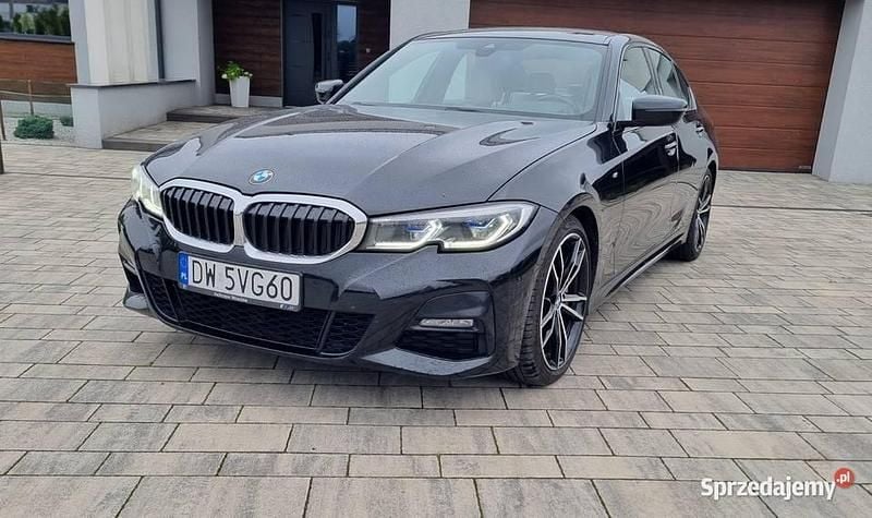 Czarny Używany 2022 BMW 330 M Sport Sedan/Limuzyna | 179 000 zł (Uczciwa cena) - Obraz 1/4