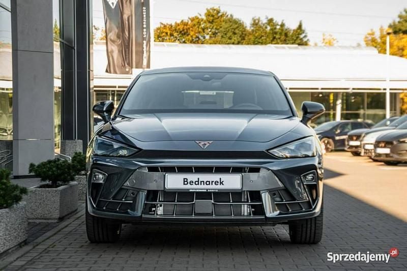 Nowe Cupra Leon 2026 Szary Hatchback