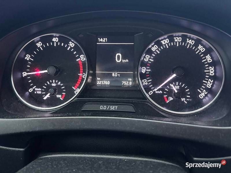 Używany Skoda Rapid Style 2017 Niebieski Hatchback