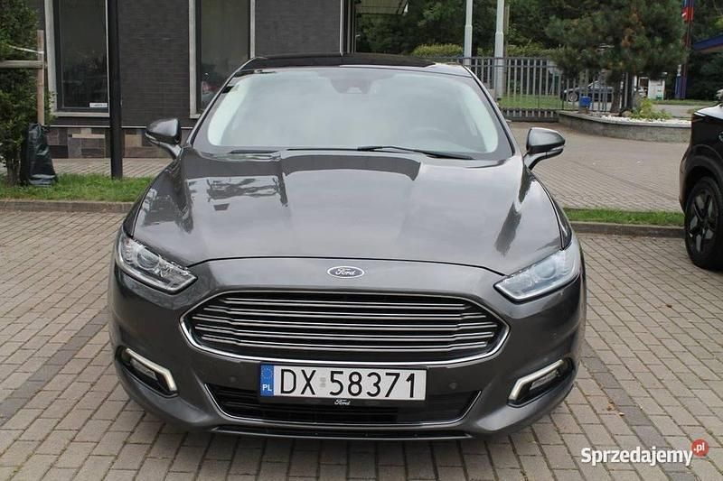 Szary Używany 2019 Ford Mondeo Hatchback | 49 900 zł (Dobra cena) - Obraz 1/4
