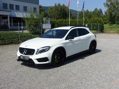 Biały Używany 2016 Mercedes GLA45 AMG AMG SUV | 99 900 zł - Obraz 1/4