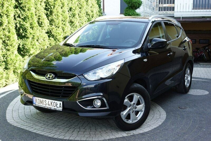 Czarny (metalik) Używany 2010 Hyundai ix35 SUV | 31 900 zł (Uczciwa cena) - Obraz 1/4