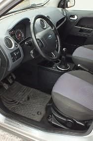 Używany Ford Fusion 100 KM (73 kW) 2008 Szary Hatchback