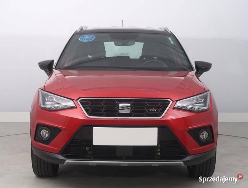 Czerwony Używany 2018 Seat Arona SUV | 59 999 zł (Uczciwa cena) - Obraz 1/4