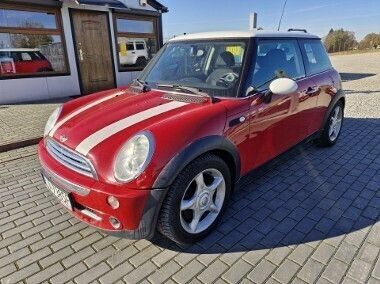 Czerwony Używany 2004 Mini Cooper Coupé Coupe | 9900 zł - Obraz 1/4