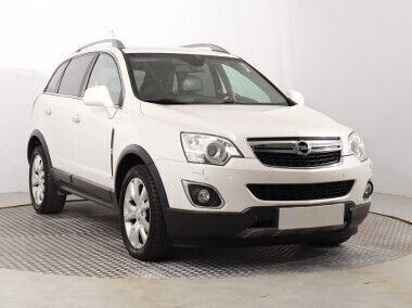 Biały Używany 2013 Opel Antara SUV | 30 999 zł (Uczciwa cena) - Obraz 1/4