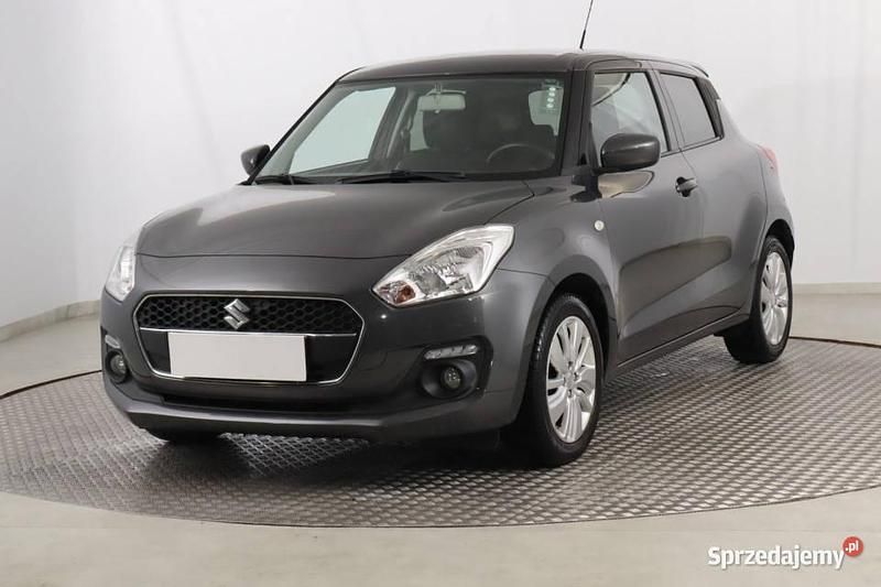 Używany Suzuki Swift 90 KM (66 kW) 2018 Szary Hatchback