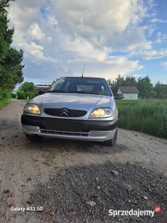 Używany Citroën Saxo 2000 Srebrny Hatchback