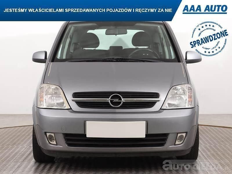 Używany Opel Meriva 2005 Srebrny Minivan
