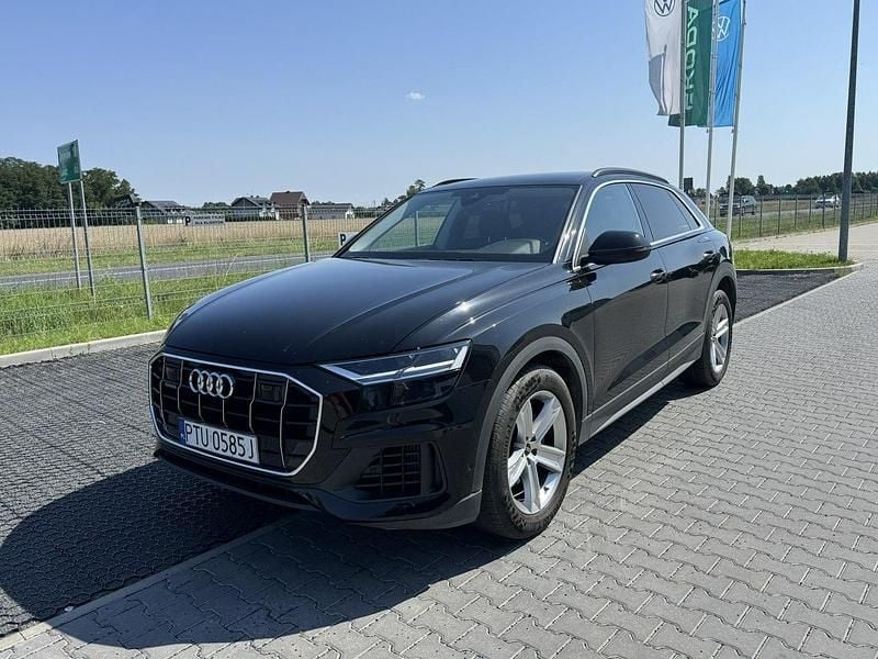 Czarny (metalik) Używany 2022 Audi Q8 SUV | 279 999 zł (Dobra cena) - Obraz 1/4