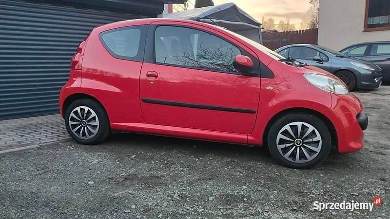 Używany Peugeot 107 68 KM (50 kW) 2006 Hatchback