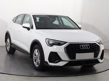 Używany Audi Q3 Sportback 150 KM (110 kW) 2021 Biały SUV