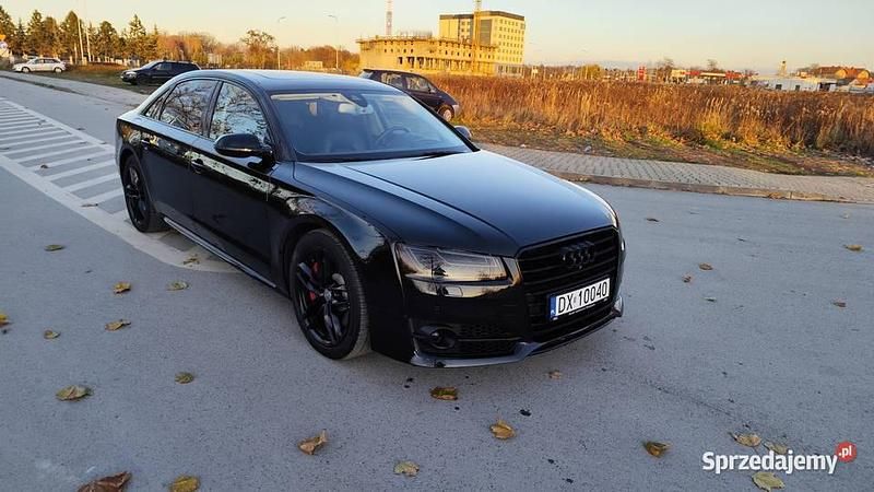 Używany 2017 Audi A8L Sedan/Limuzyna | 129 999 zł - Obraz 1/4