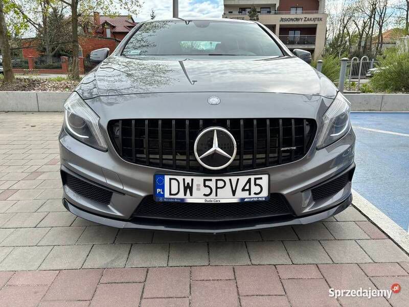 Srebrny Używany 2013 Mercedes A45 AMG AMG Hatchback | 84 500 zł - Obraz 1/4