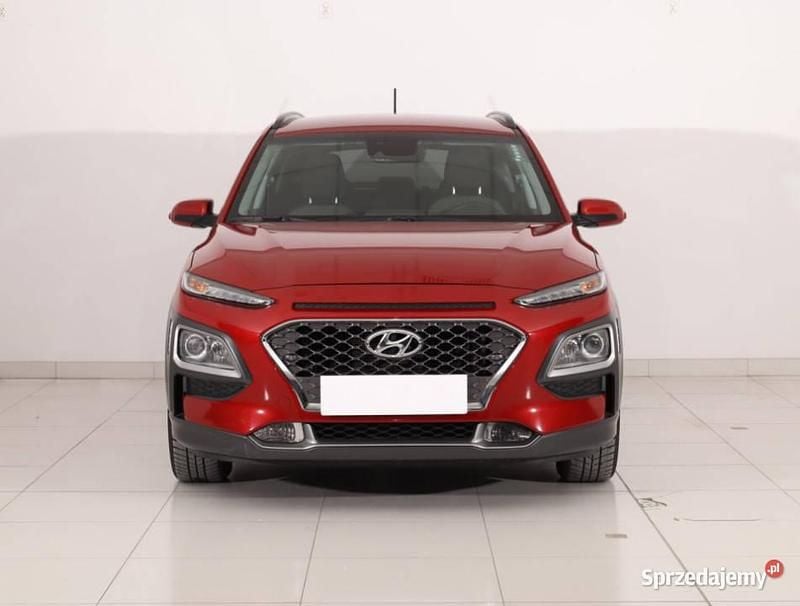 Bordowy Używany 2020 Hyundai Kona SUV | 66 499 zł (Dobra cena) - Obraz 1/4