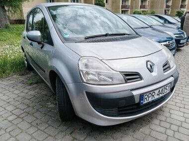 Srebrny Używany 2007 Renault Modus Minivan | 11 900 zł (Uczciwa cena) - Obraz 1/4
