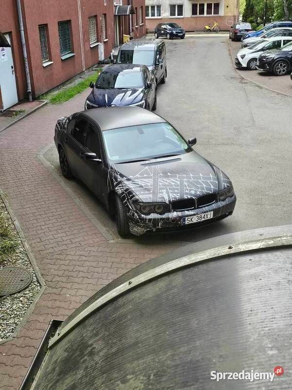 Używany BMW 730 2004 Czarny Sedan/Limuzyna