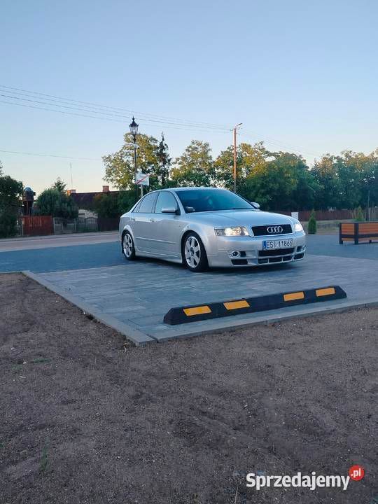 Srebrny Używany 2002 Audi A4 Sedan/Limuzyna | 14 900 zł - Obraz 1/4