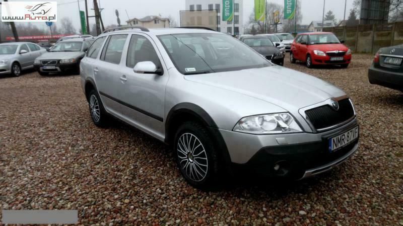 Srebrny (metalik) Używany 2007 Skoda Octavia Scout 4x4 Sedan/Limuzyna | 29 900 zł - Obraz 1/4