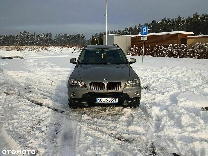 Brązowobeżowy Używany 2009 BMW X5 SUV | 47 500 zł (Uczciwa cena) - Obraz 1/4