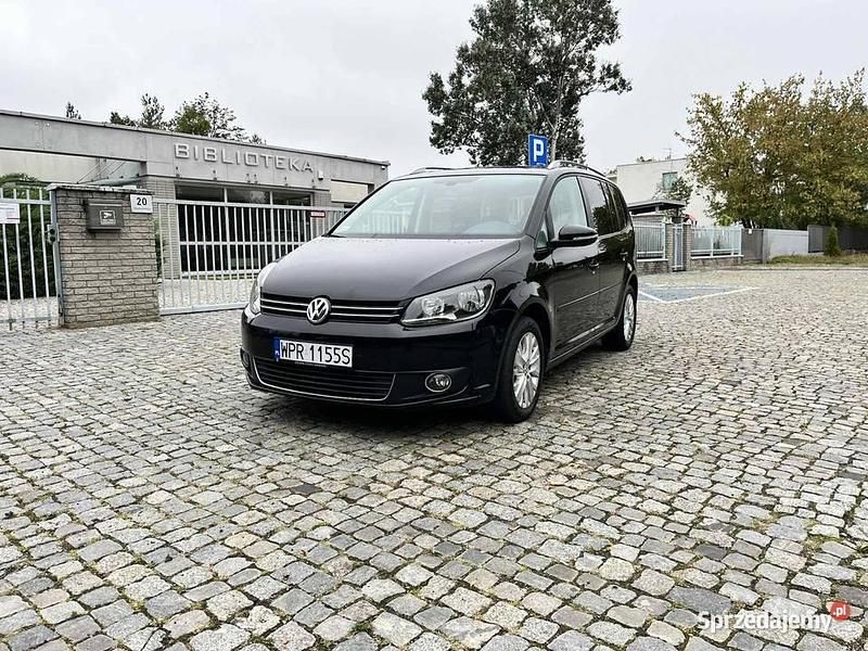 Czarny Używany 2014 VW Touran Life Minivan | 29 900 zł (Super Cena) - Obraz 1/4