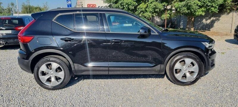 Używany Volvo XC40 156 KM (114 kW) 2018 Czarny SUV