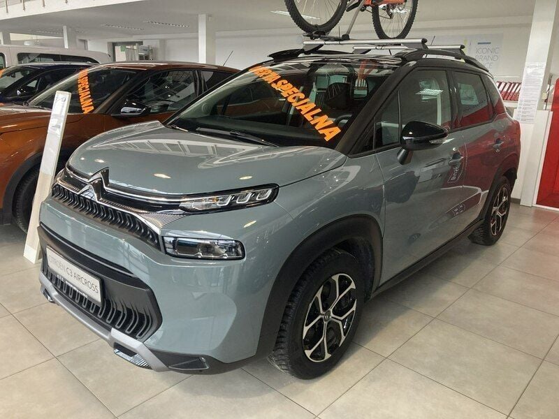 Używany Citroën C3 Aircross Shine 130 KM (95 kW) 2022 Zielony jasny SUV
