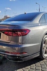 Używany Audi A8 286 KM (210 kW) 2020 Szary Sedan/Limuzyna