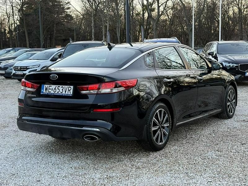 Używany Kia Optima 180 KM (132 kW) 2018 Czarny (metalik) Kombi