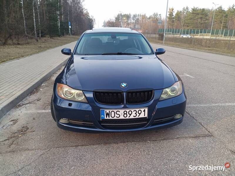Używany 2006 BMW 330 | 35 000 zł - Obraz 1/4