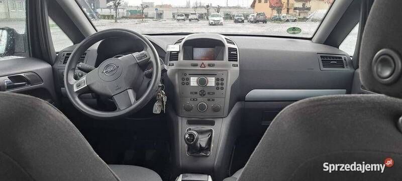 Używany 2005 Opel Zafira Minivan | 13 500 zł (Drogi) - Obraz 1/3