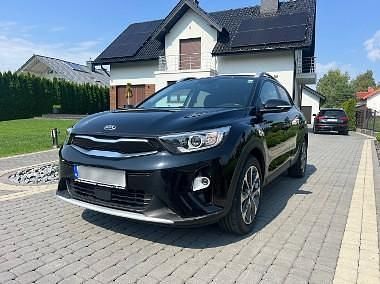 Czarny Używany 2019 Kia Stonic SUV | 59 500 zł (Uczciwa cena) - Obraz 1/4